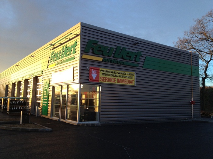 Franchise Feu Vert Services, ouvrir une franchise Garage - Centre auto